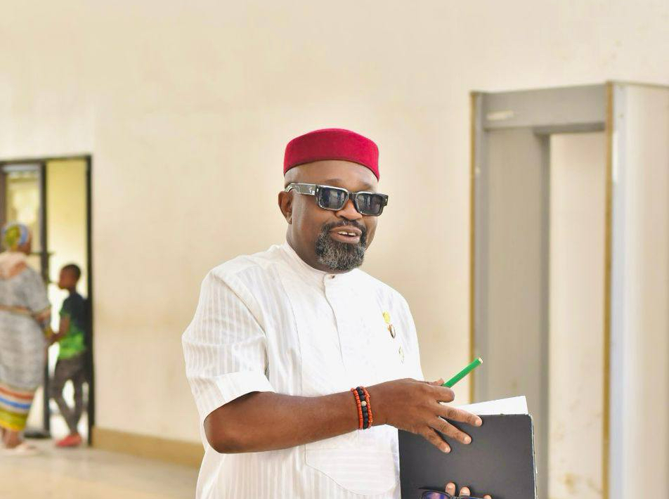 Prince Akpabio Calls for Urgent Restoration of Historic Amalgamation House in Ikot Abasi