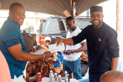 Hon. Ubong Willie addressing stakeholders during Ikono II Ward 9 briefing in Uyo, Akwa Ibom State