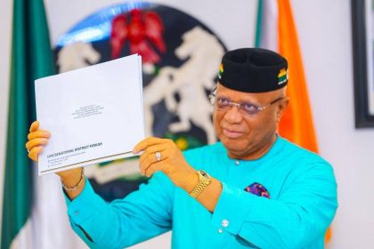 Governor Umo Eno receives endorsement communique from leaders of Uyo Senatorial District in Akwa Ibom