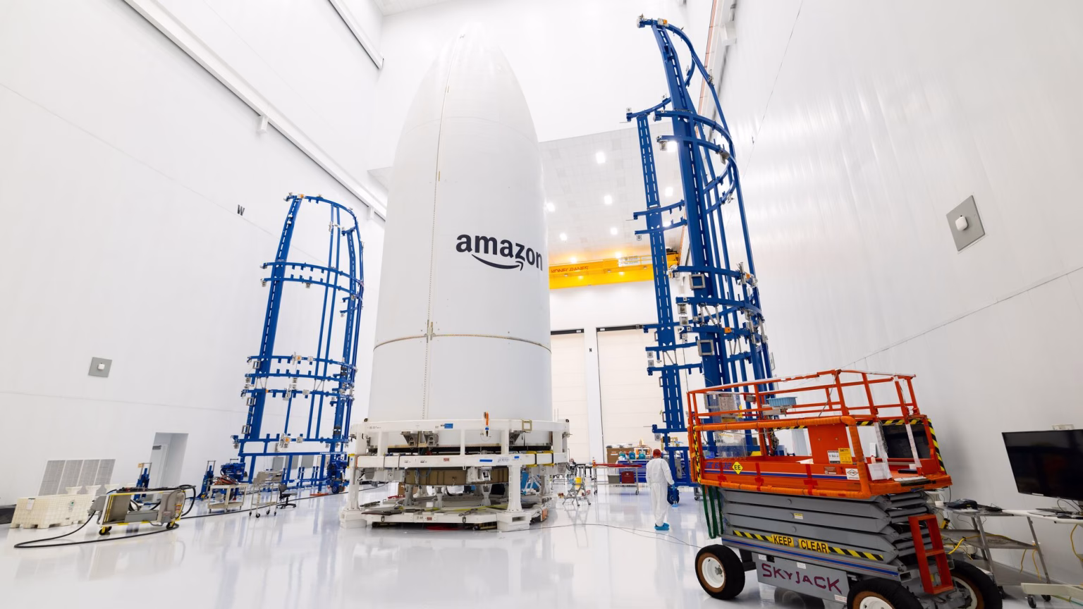 Illustration of satellite internet competition in Africa linked to Amazon’s reported Globalstar acquisition talks and rivalry with Starlink.
