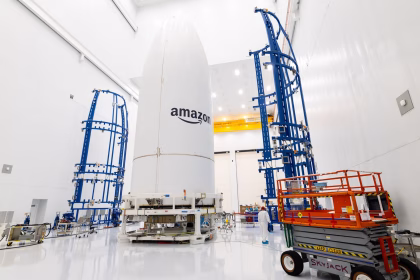 Illustration of satellite internet competition in Africa linked to Amazon’s reported Globalstar acquisition talks and rivalry with Starlink.