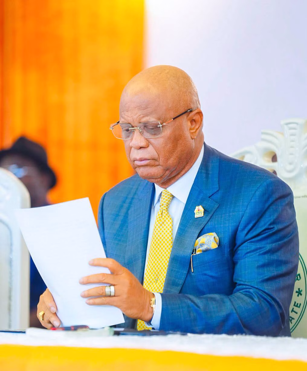Governor Umo Eno inaugurates the Board of the Akwa Ibom State Electricity Regulatory Commission